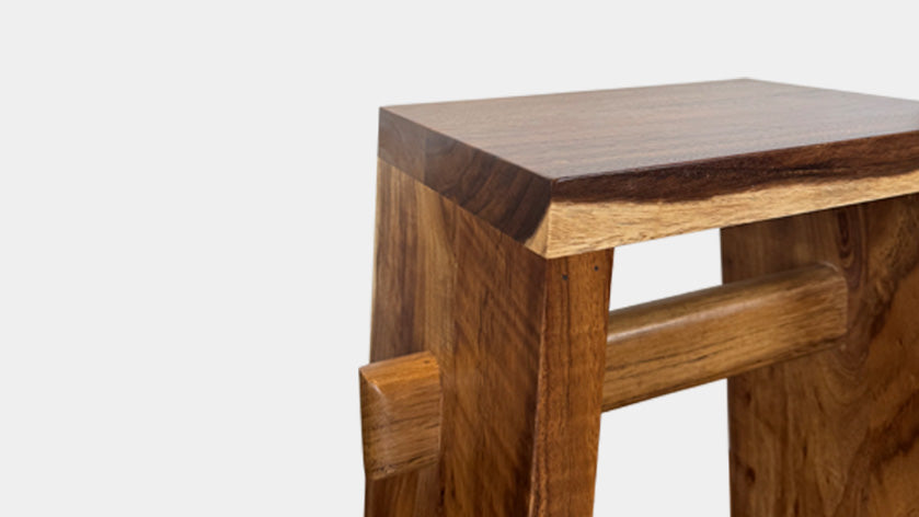 Mesa Lateral Totori
