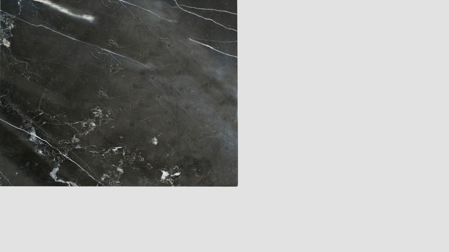 Mesa de centro Camila cubierta de marmol baja