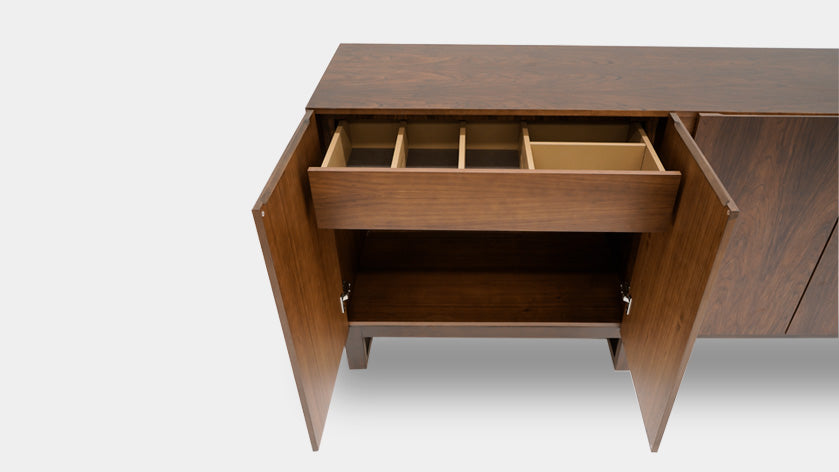 Bufetera Catalina con puertas