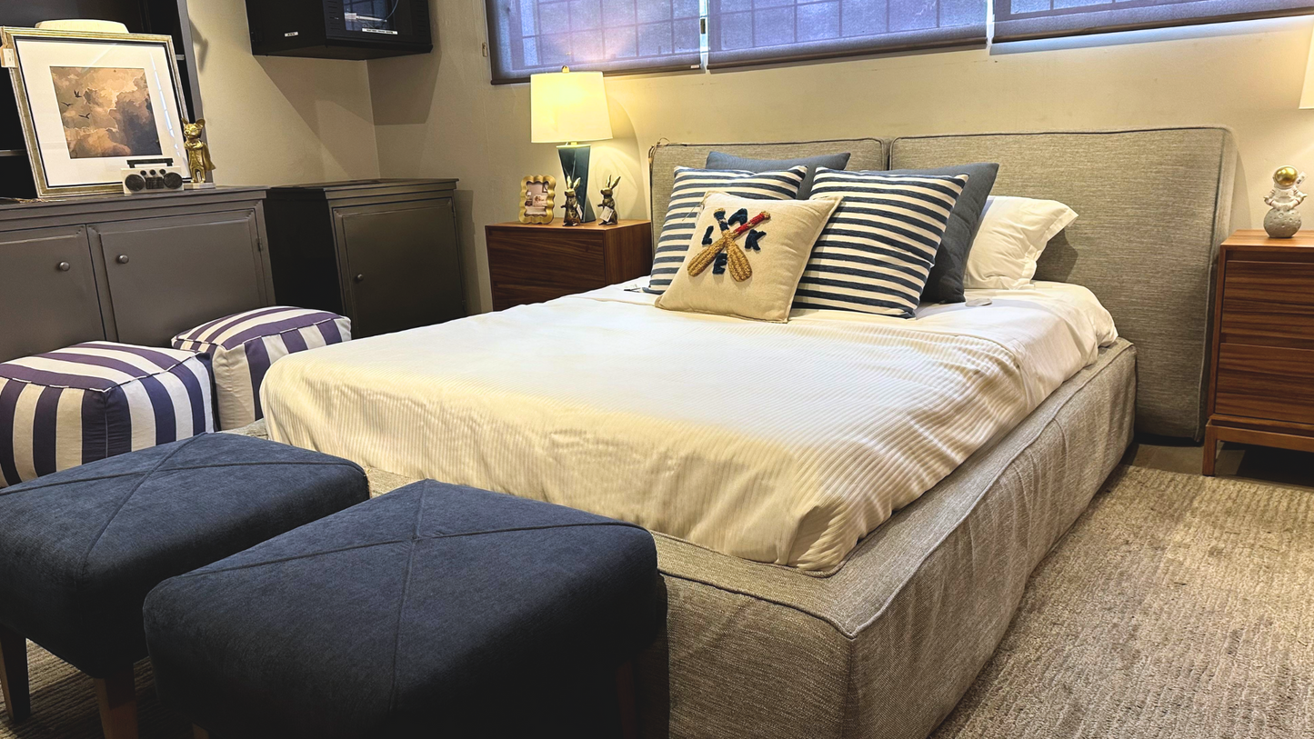 Cama Happy Hour