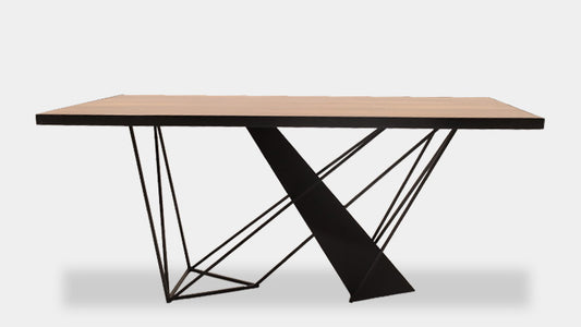Mesa de comedor Stark