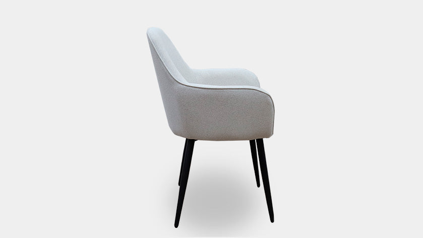 Silla Donovan de entrega inmediata