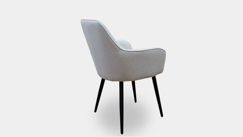 Silla Donovan de entrega inmediata